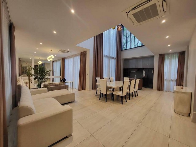 ให้เช่า บ้านเดี่ยวหัวมุมโครงการ BuGaan Krungthep Kreetha ราคาเพียง 290k