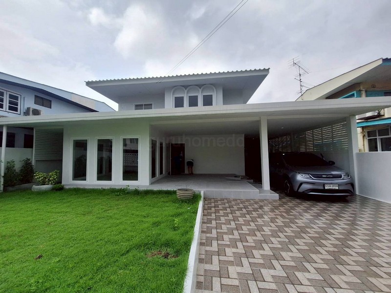 ขายด่วน บ้านเดี่ยว 2 ชั้น ทำเลทอง ม.เสนานิเวศน์ ซอย 112 บ้านรีโนเวทใหม่ 3ห้องนอน 2ห้องน้ำ ห้องครัวต่อเติมเรียบร้อย - ghd000597