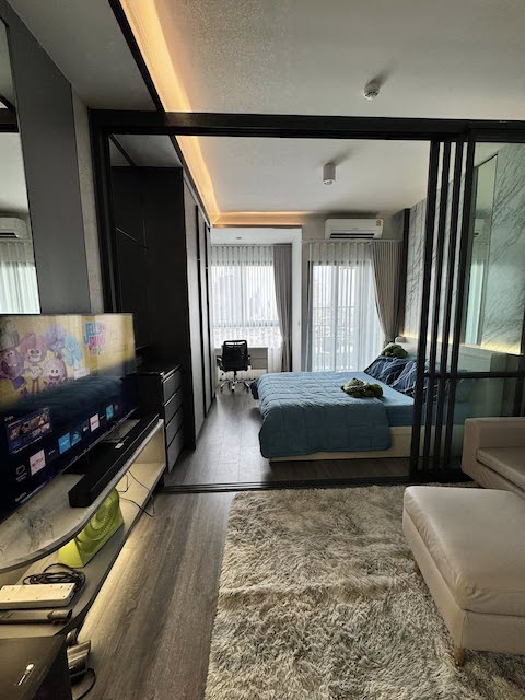 Ideo Sukhumvit Rama 4 beautiful view convenient quiet 9th floor BTS Phra Khanong