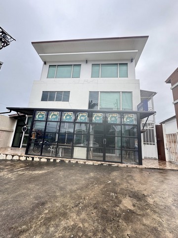 โฮมออฟฟิศ 3ชั้น เปิดคาเฟ่ร้านอาหารได้ ทำโฮมออฟฟิศได้ ทำเลดี ใกล้อมตะฯ ใกล้เมือง