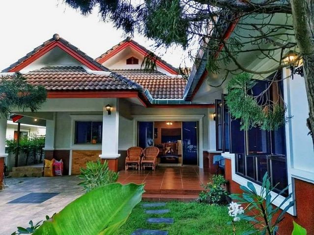 อำเภอแม่ริม ให้เช่า 25,000 บาท/เดือน เฟอร์นิเจอร์ครบ บ้านสวย กว้างขวาง บรรยากาศดี ร่มรื่น #ใกล้โรงเรียนนานาชาติเปรม