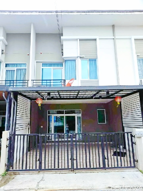 เมกา บางนา 800ม. CASA บางนา-ตราด 32 กม.7  ทาวน์โฮม 2 ชั้น 30 ตร.วา. MRT ศรีลาซาล 3.5 กม.235ตร.ม. เฟอร์ครบ รร.นานาชาติคอนคอร์เดียน 700 ม.