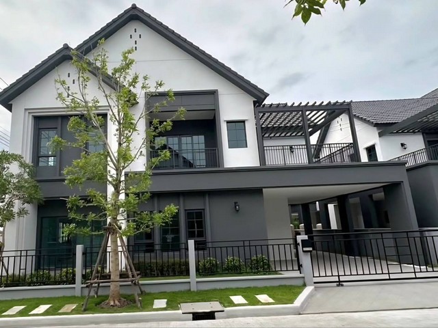 ให้เช่า บ้านเดี่ยว2ชั้น หมู่บ้าน Centro บางนา หลังเมกา บางนา เพียง800เมตร